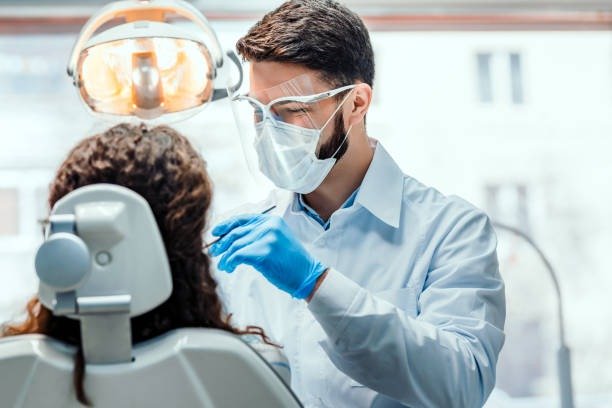 Where Can You Go for a Safe Tooth Extraction?